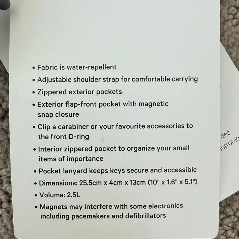 Lululemon Multi-Pocket Crossbody - Picture 6 of 7